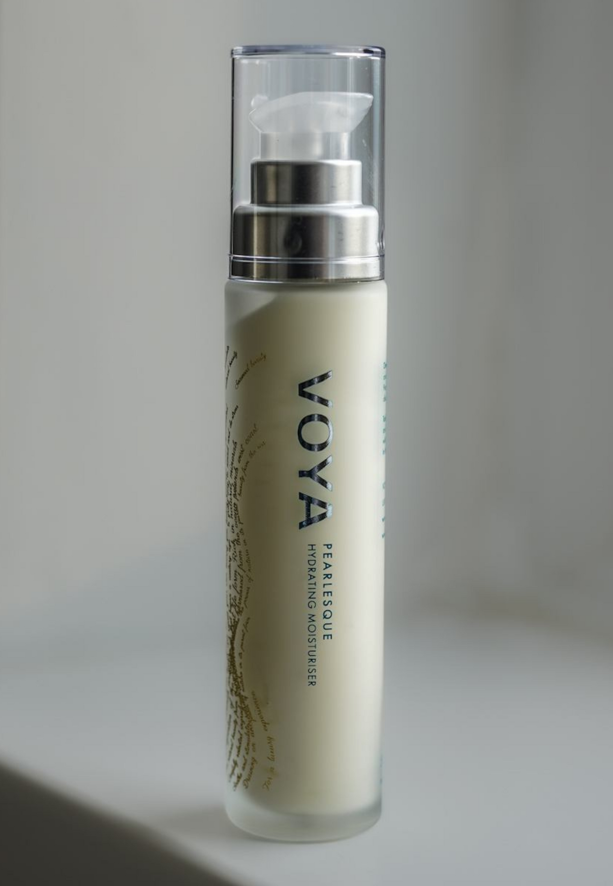 Pearlesque Hydrating Moisturiser | VOYA