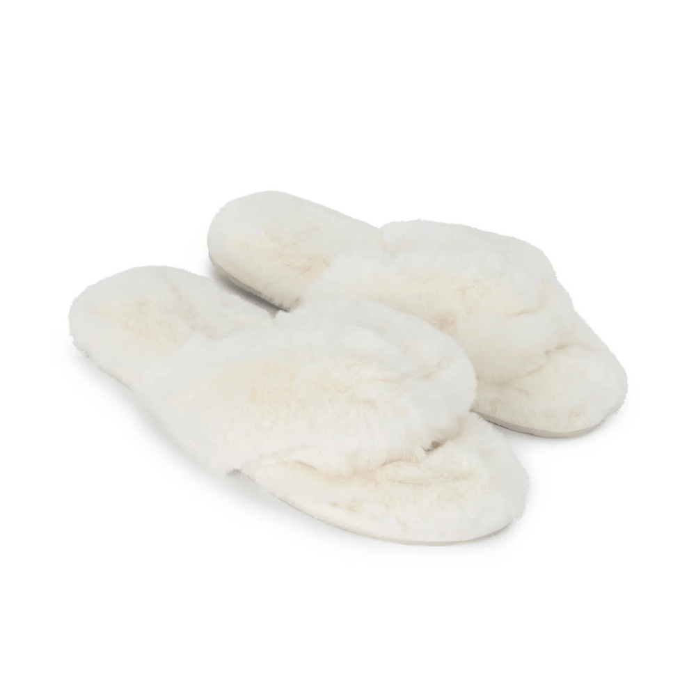 Waterfront Solid Faux Fur Flip-Flop - White | Lemon