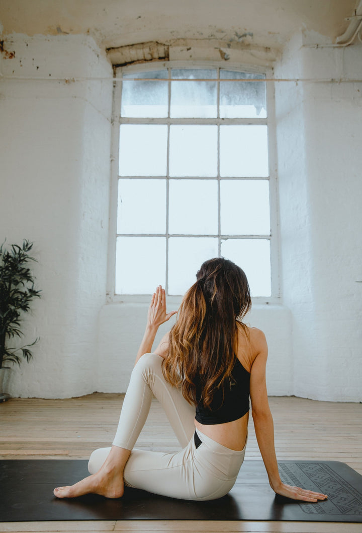 Paws Yoga Mat Black | Yogi Bare