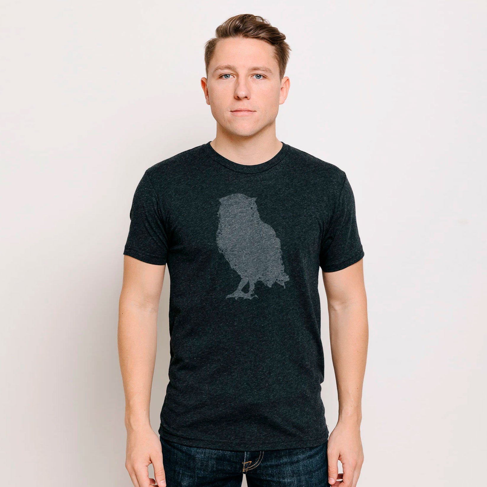 Distressed Owl Men's T-Shirt | Lucky Owl